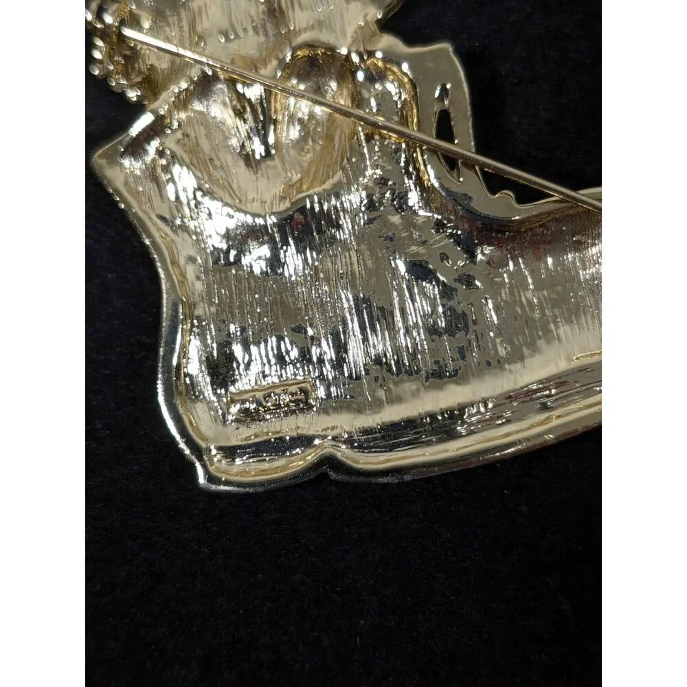 Vintage AJC Gold Tone Matte Cat Kitten In A‎ Boot Pin Brooch Signed
